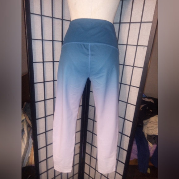 Zella Blue and Purple Ombré Yoga Pants NWOT - Picture 2 of 6